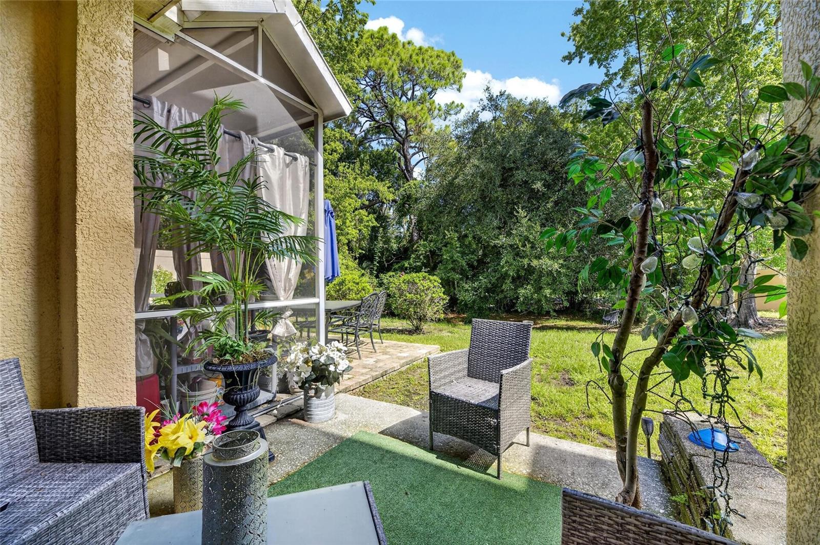 RIVER WALK - Residential