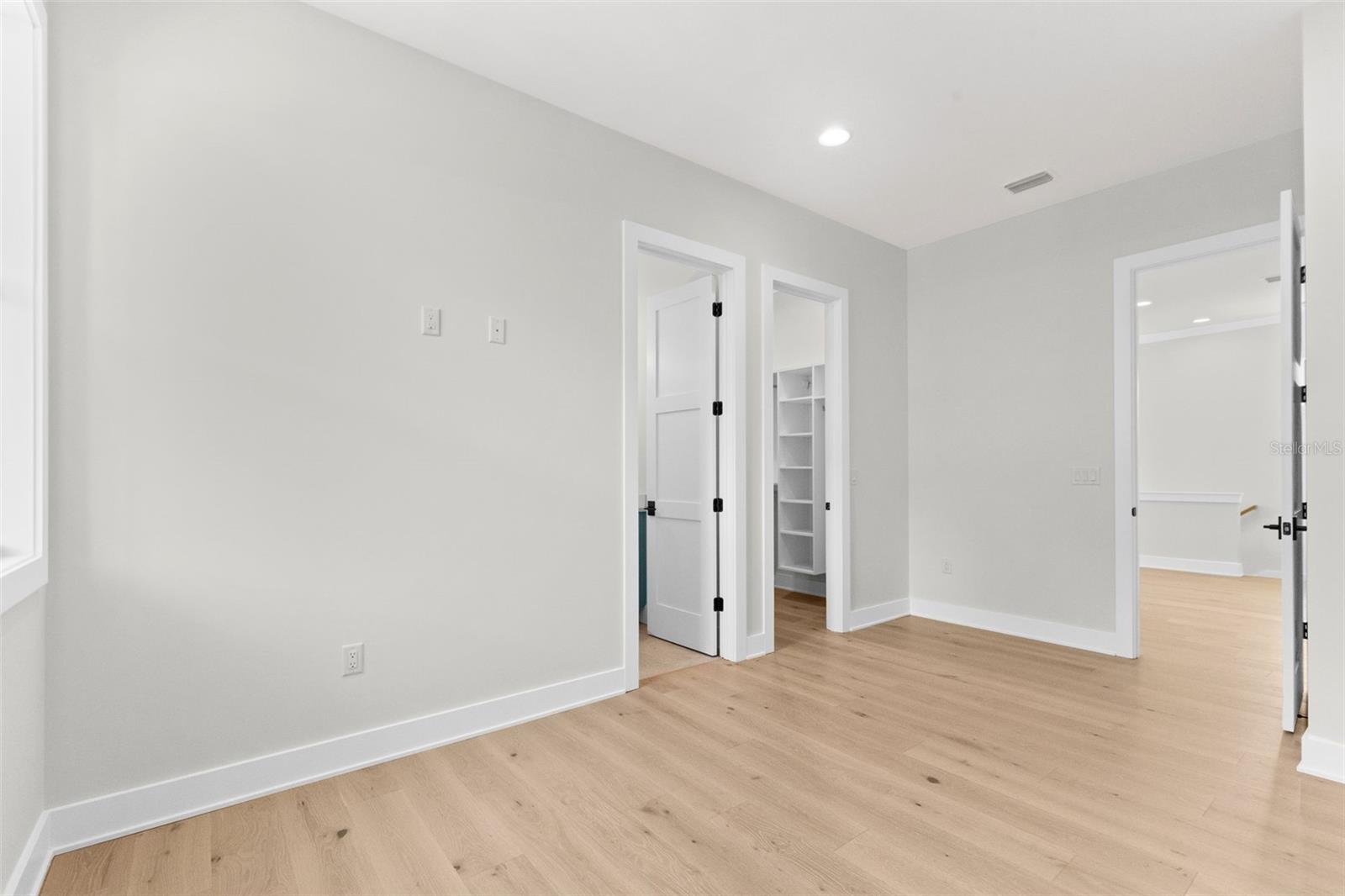 MARYLAND MANOR REV - Residential