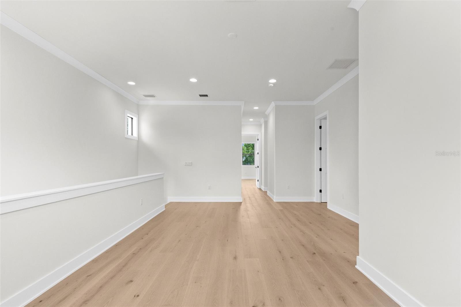MARYLAND MANOR REV - Residential