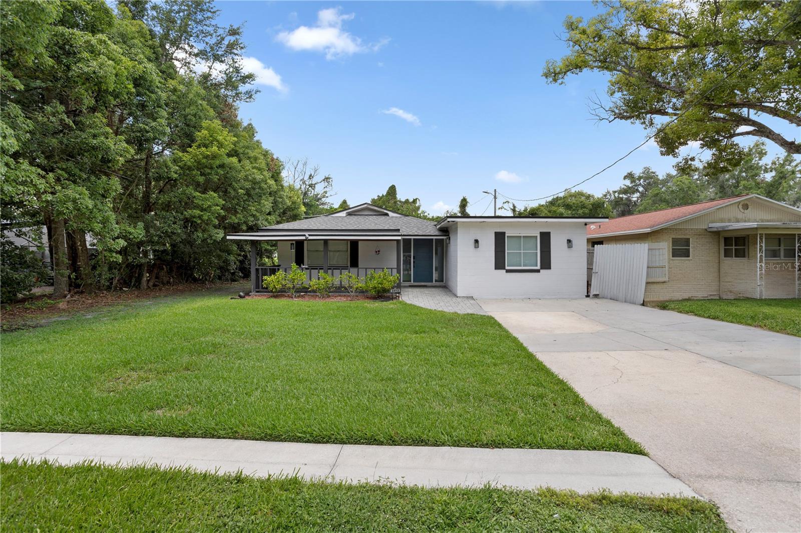 SOUTH PARK SANFORD - Residential