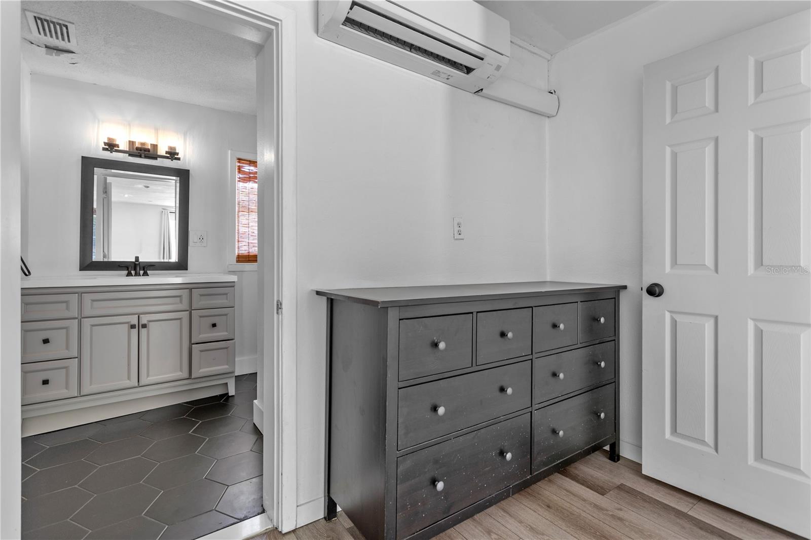 SOUTH PARK SANFORD - Residential