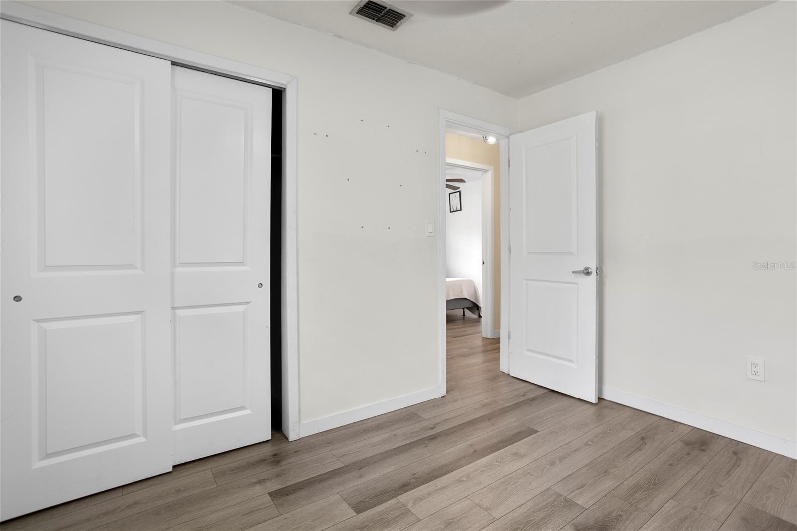 SOUTH PARK SANFORD - Residential