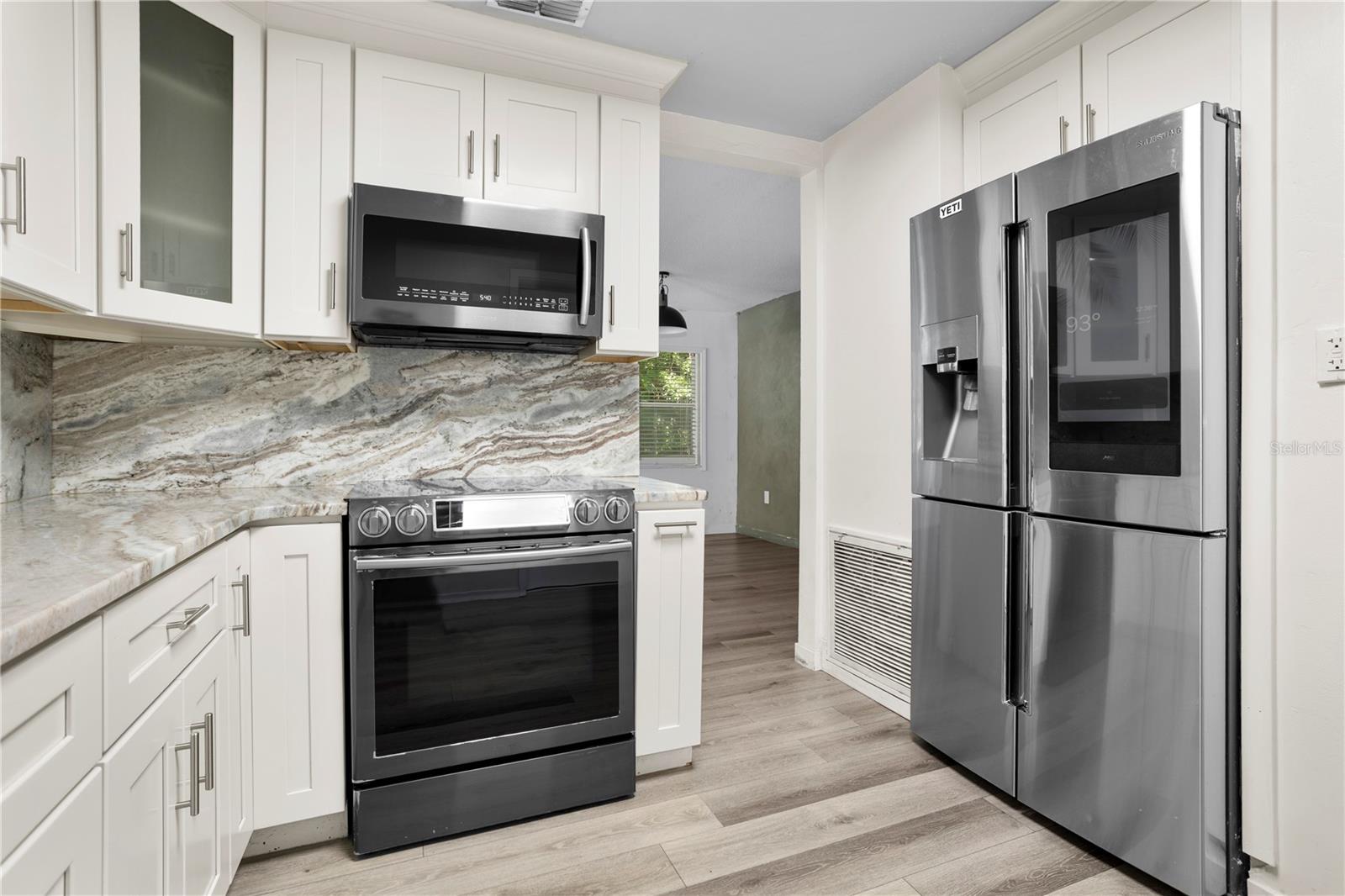SOUTH PARK SANFORD - Residential
