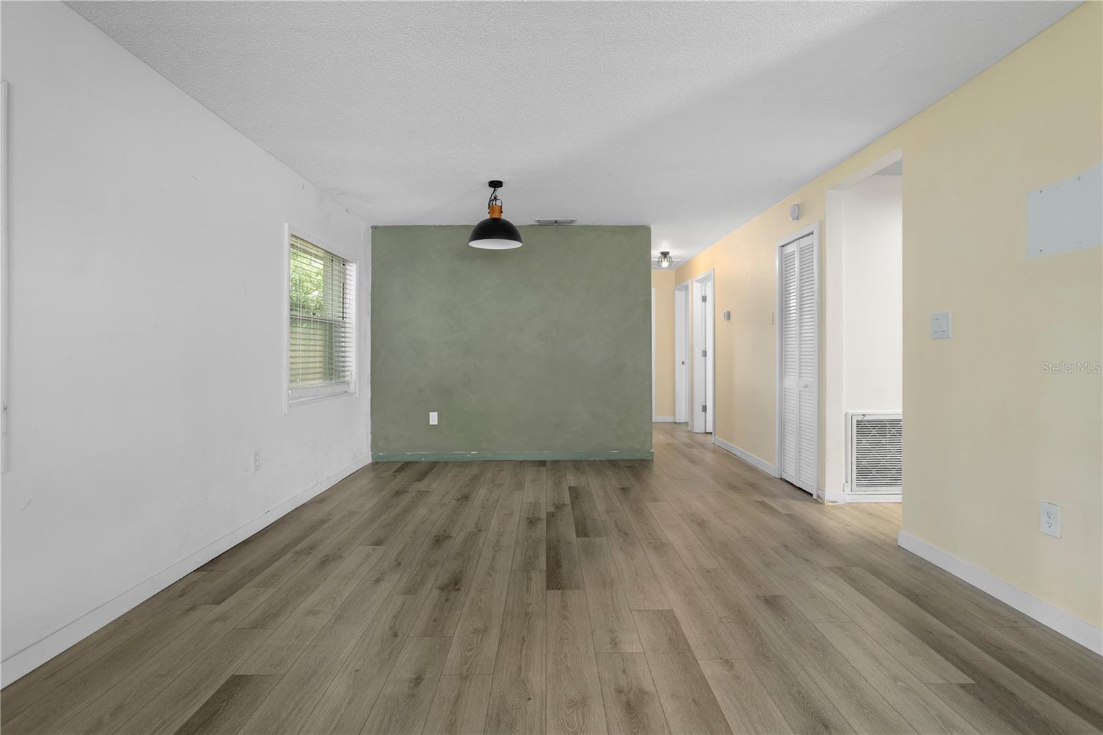 SOUTH PARK SANFORD - Residential