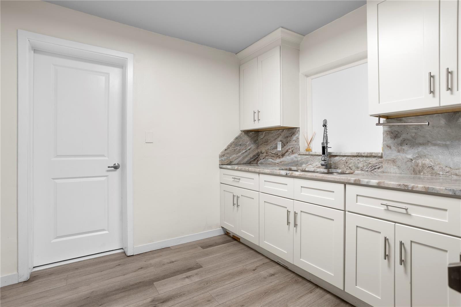 SOUTH PARK SANFORD - Residential