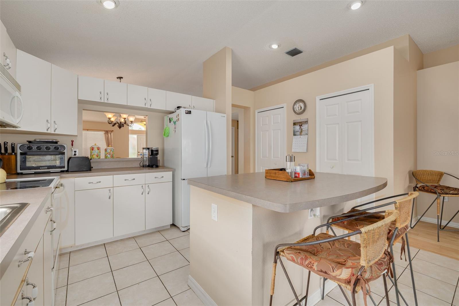 WYNDTREE VILLAGE 11 12 - Residential