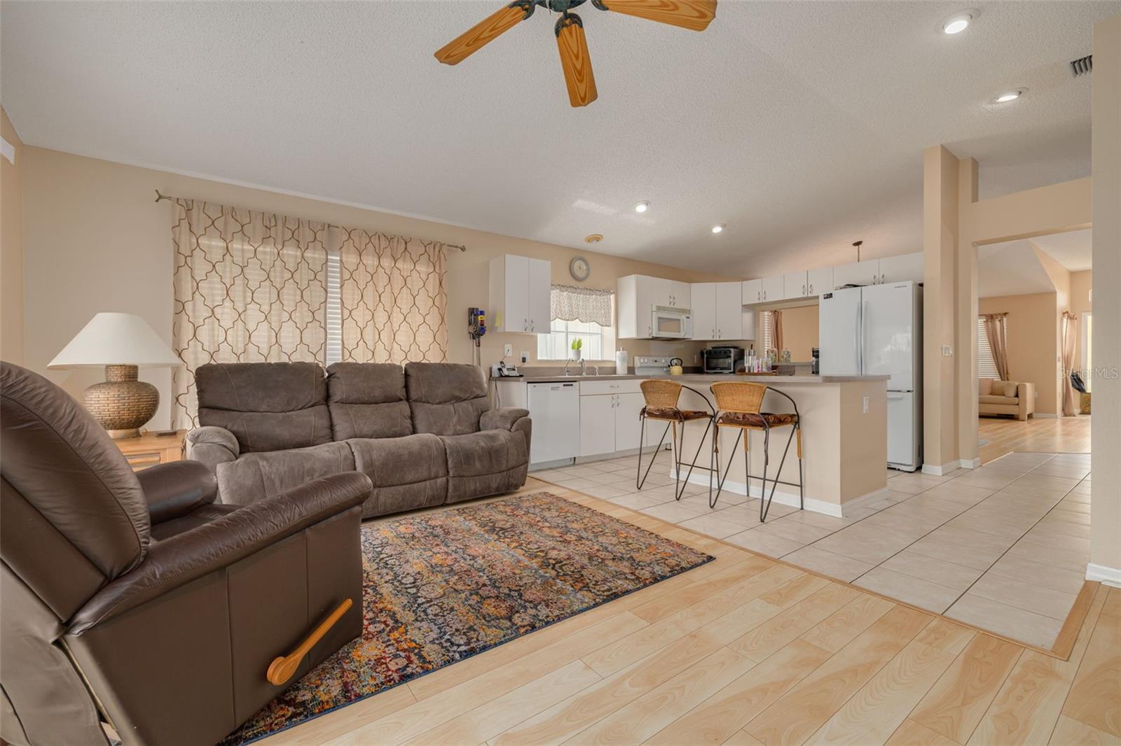 WYNDTREE VILLAGE 11 12 - Residential