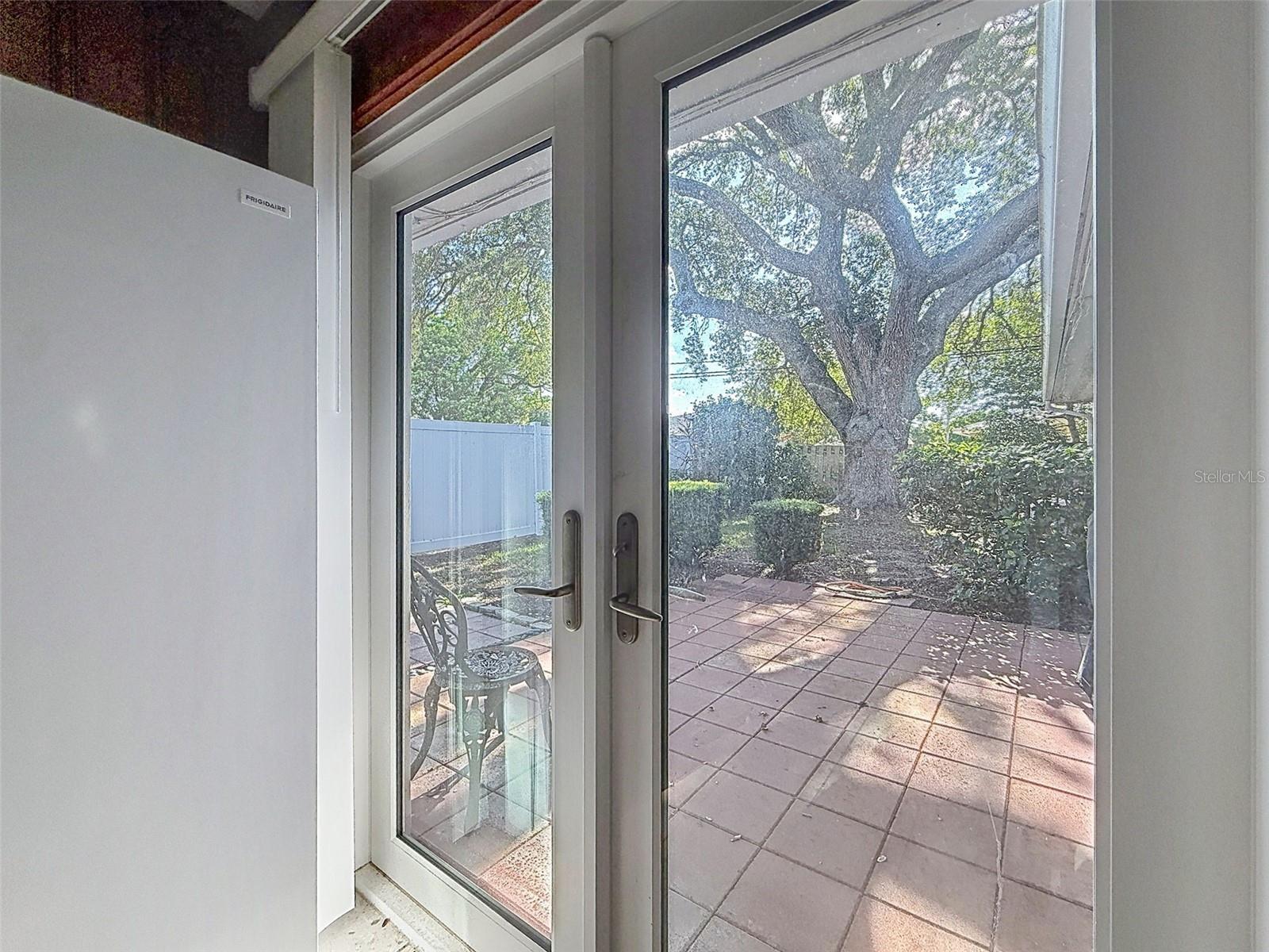DUNEDIN MANOR SUB - Residential