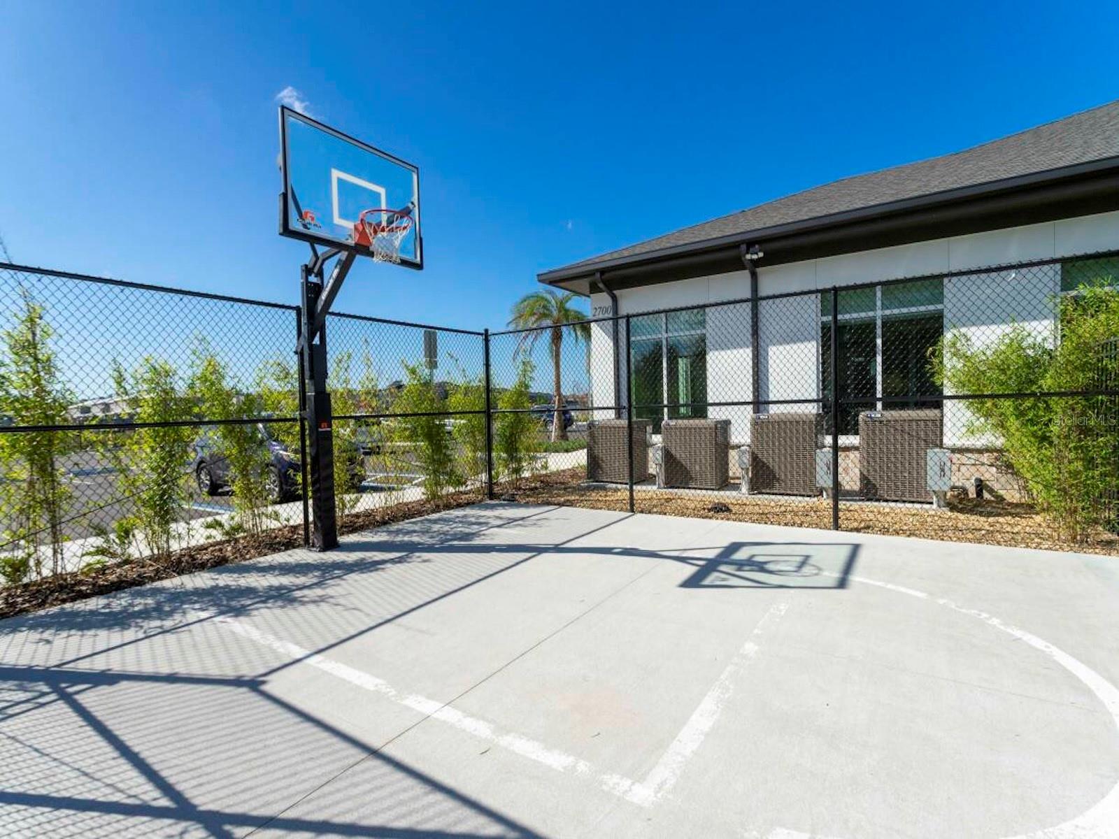 COVE AT STOREY LAKE 5 - Residential
