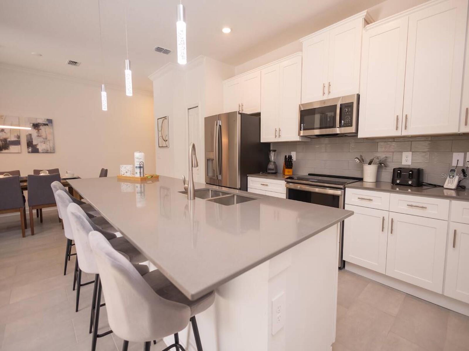 COVE AT STOREY LAKE 5 - Residential