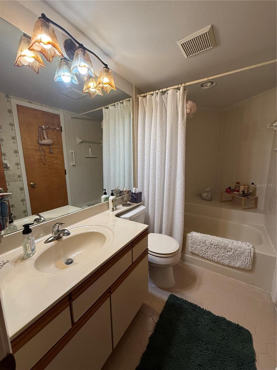 BLUFFS OF SEBRING CONDO - Residential