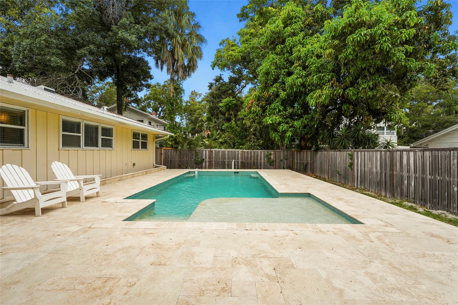 SARASOTA BAY PARK - Residential