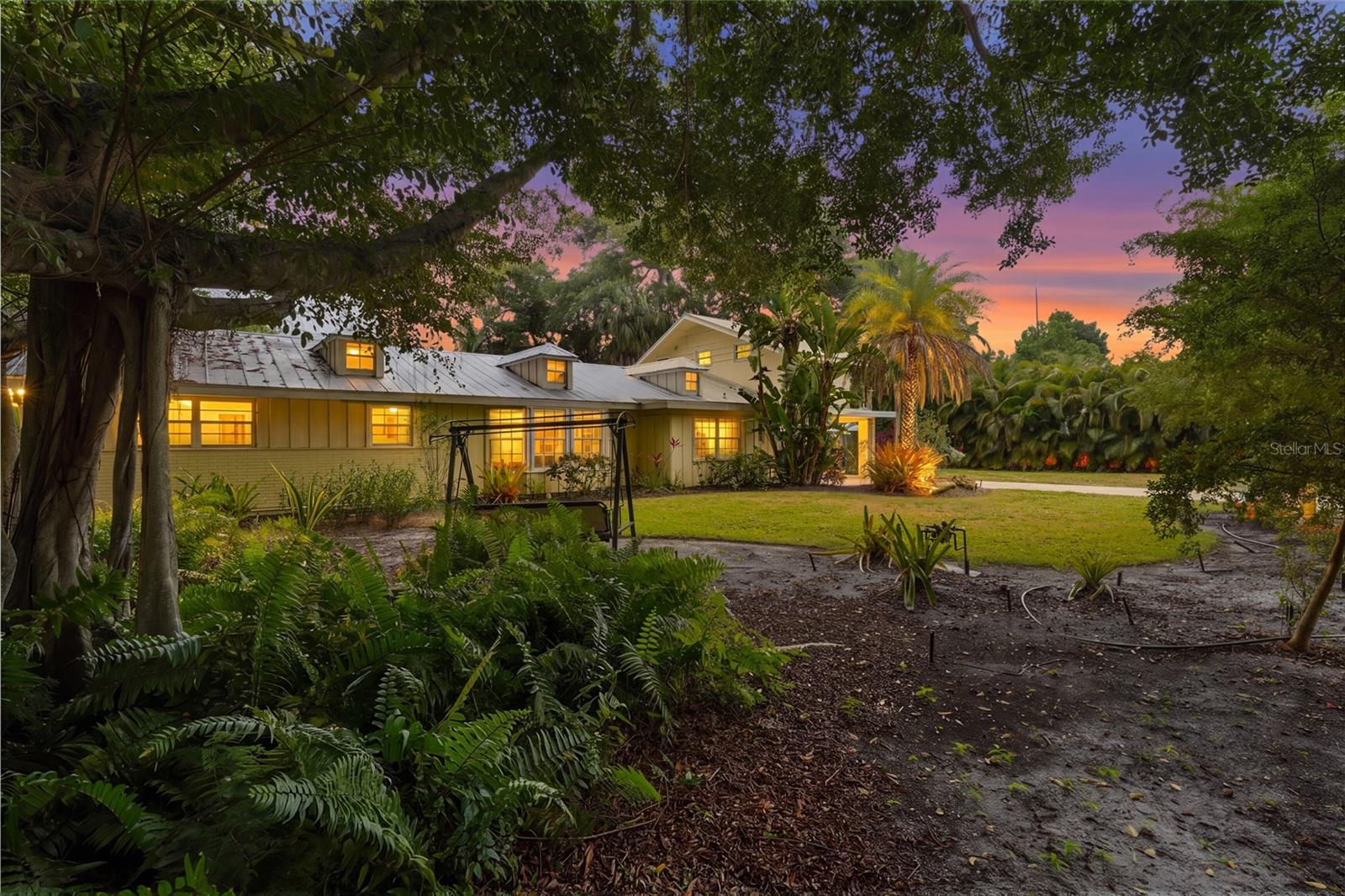 SARASOTA BAY PARK - Residential