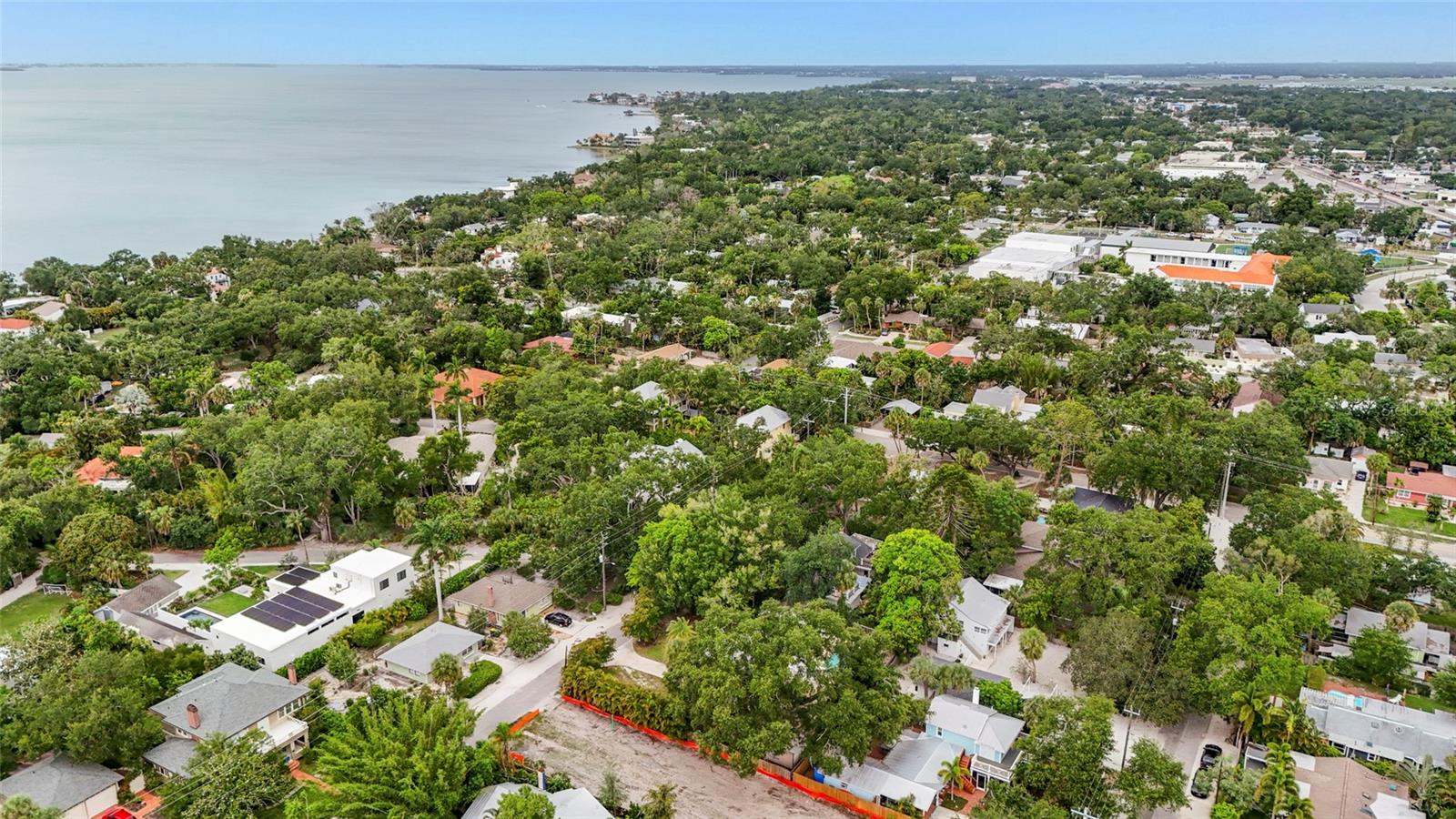 SARASOTA BAY PARK - Residential