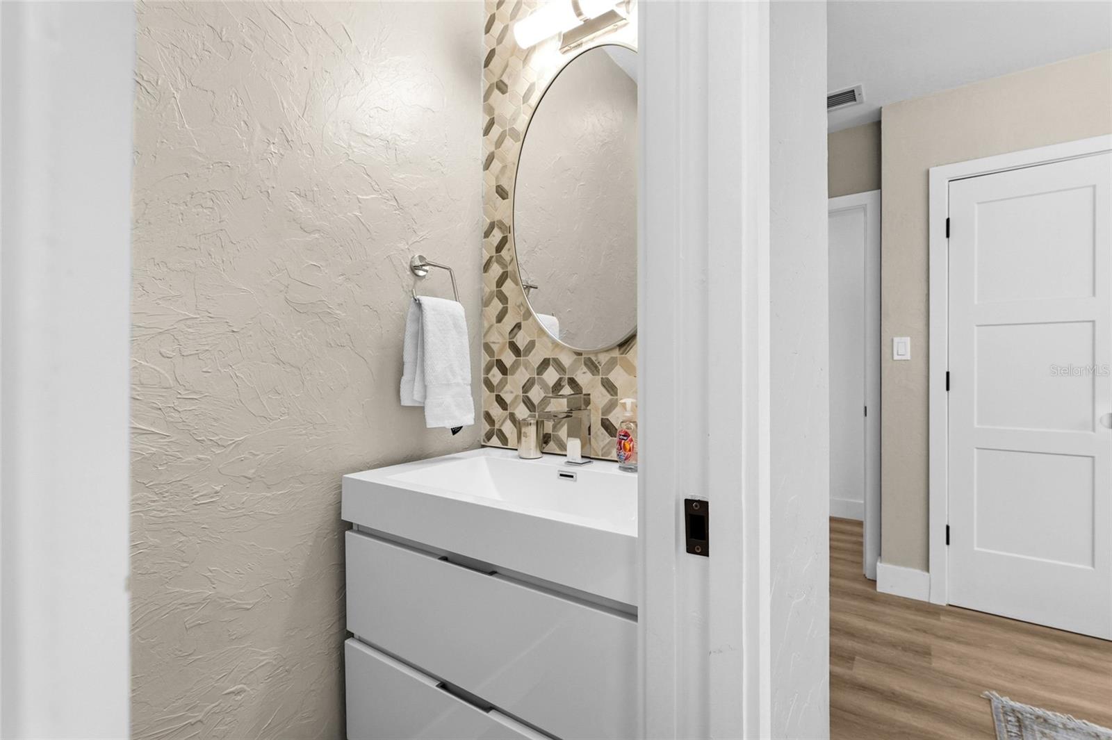 SARASOTA BAY PARK - Residential