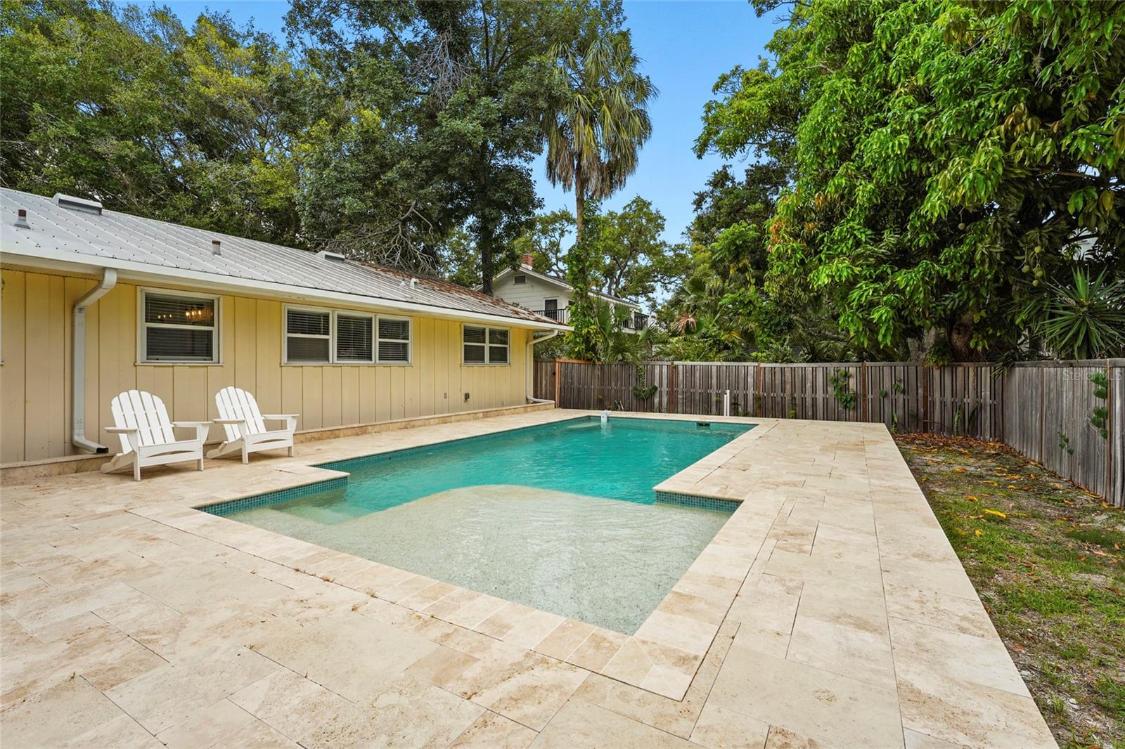 SARASOTA BAY PARK - Residential