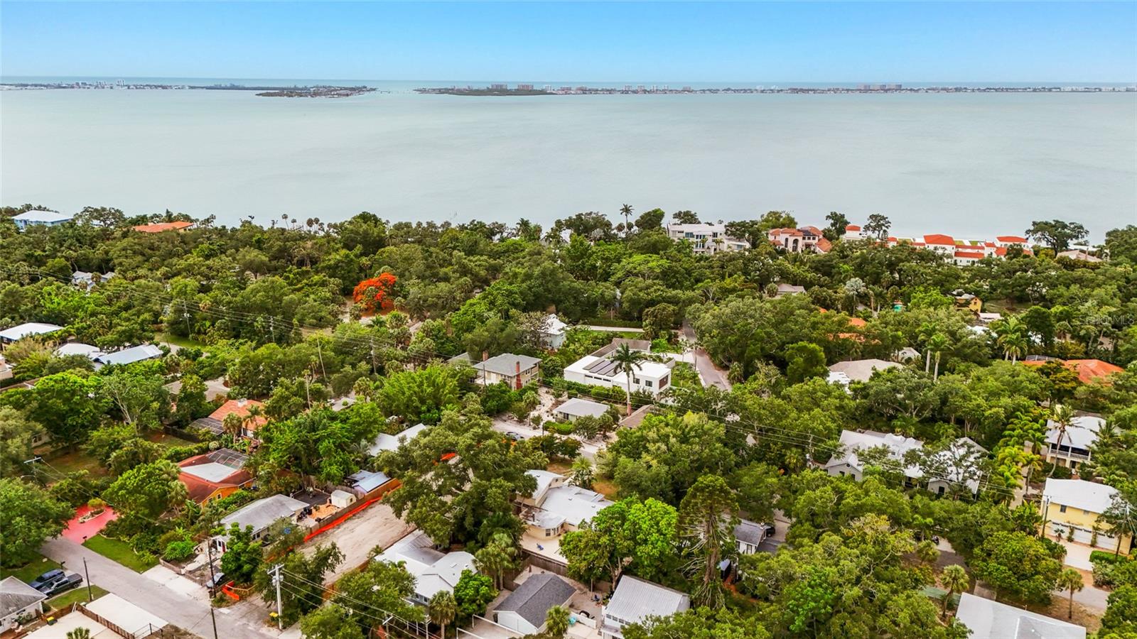 SARASOTA BAY PARK - Residential