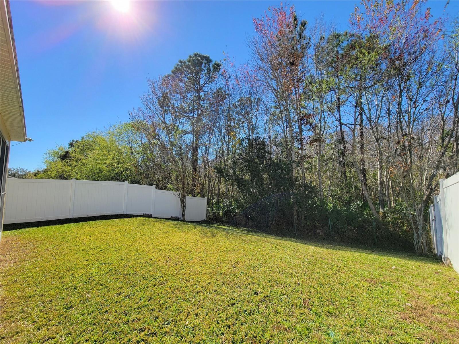EAST PARK-NEIGHBORHOOD 5 - Residential Lease