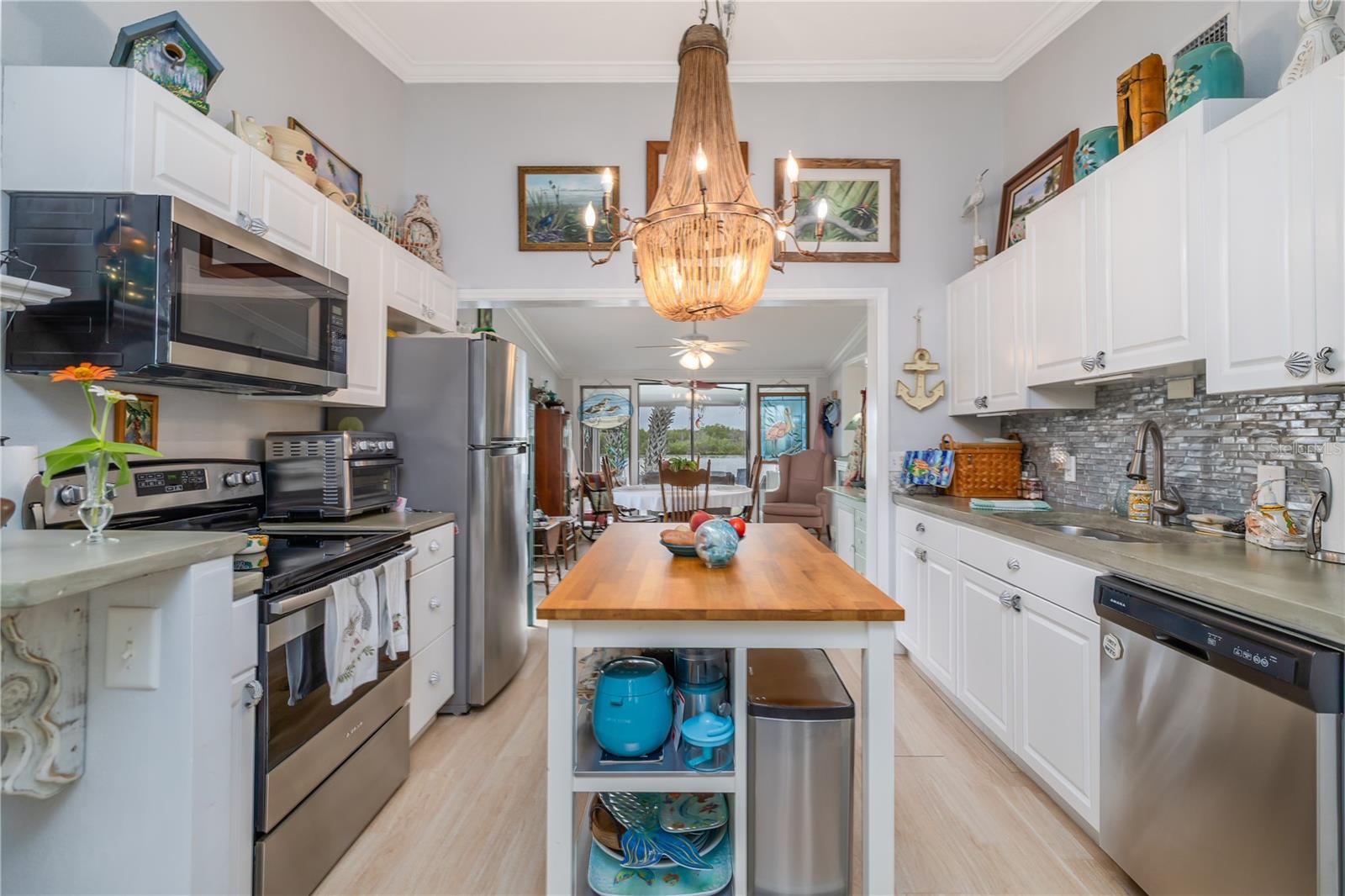 DOLPHIN COVE CONDO - Residential