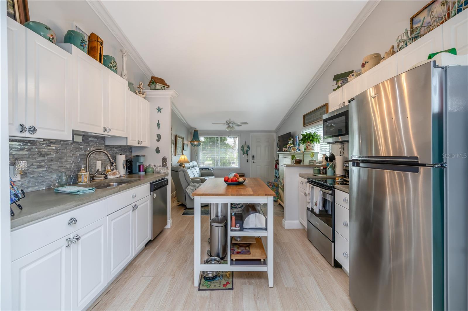 DOLPHIN COVE CONDO - Residential