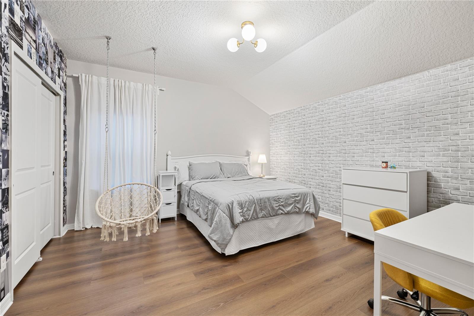 ROYAL LEGACY ESTATES - Residential