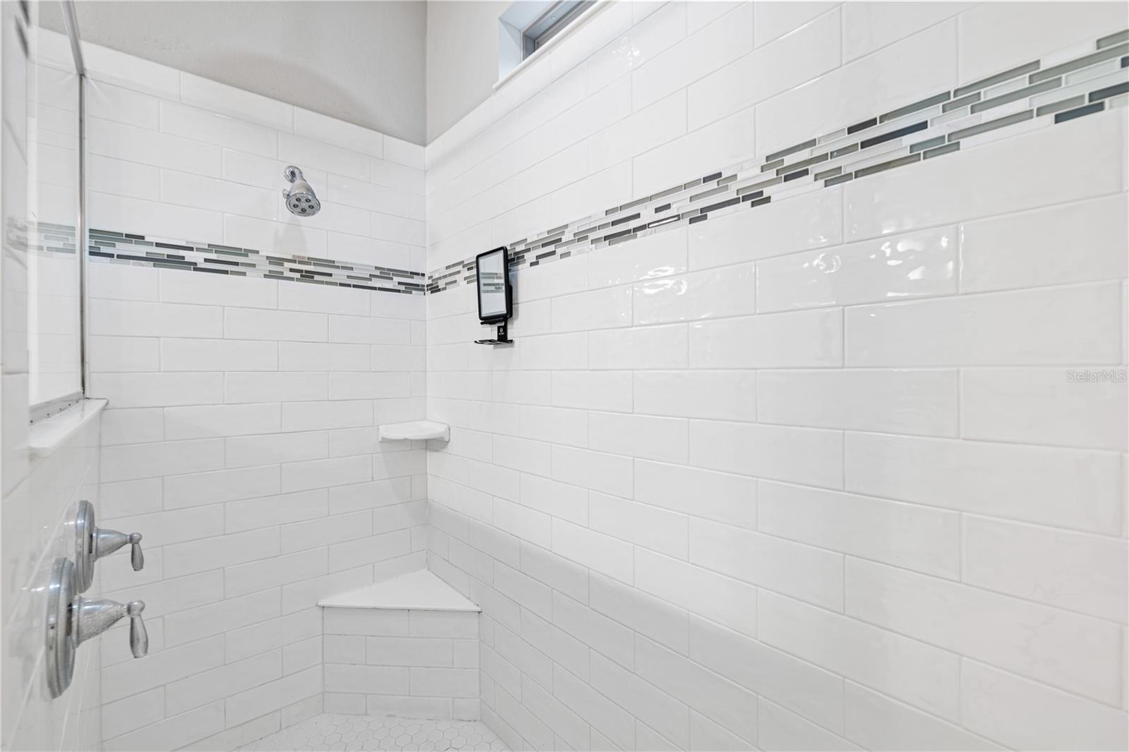 ROYAL LEGACY ESTATES - Residential