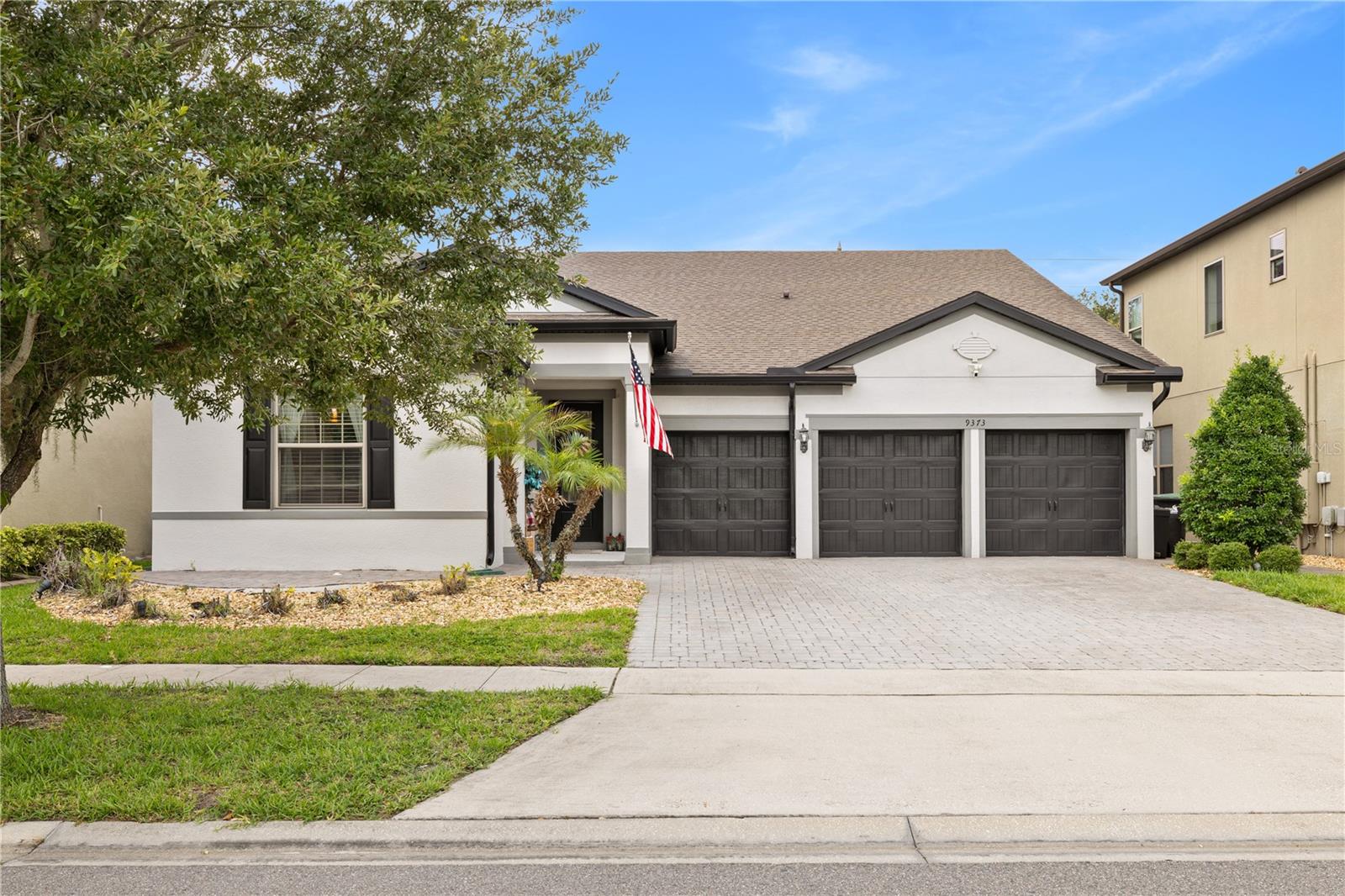 ROYAL LEGACY ESTATES - Residential