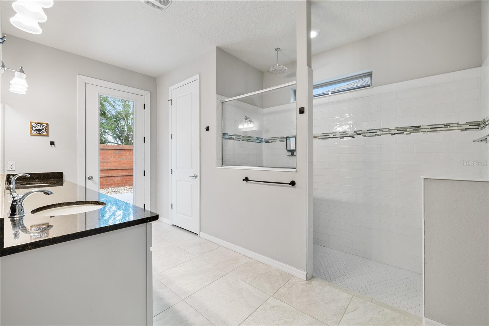 ROYAL LEGACY ESTATES - Residential