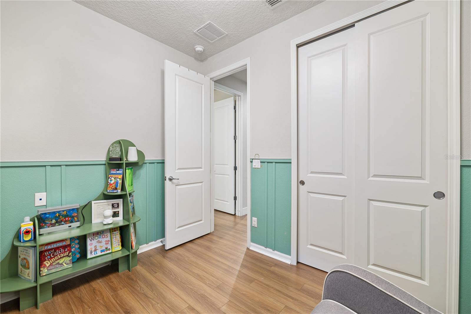 ROYAL LEGACY ESTATES - Residential