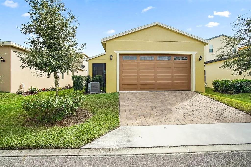 WATERSIDE/JOHNS LAKE PH 2A - Residential Lease