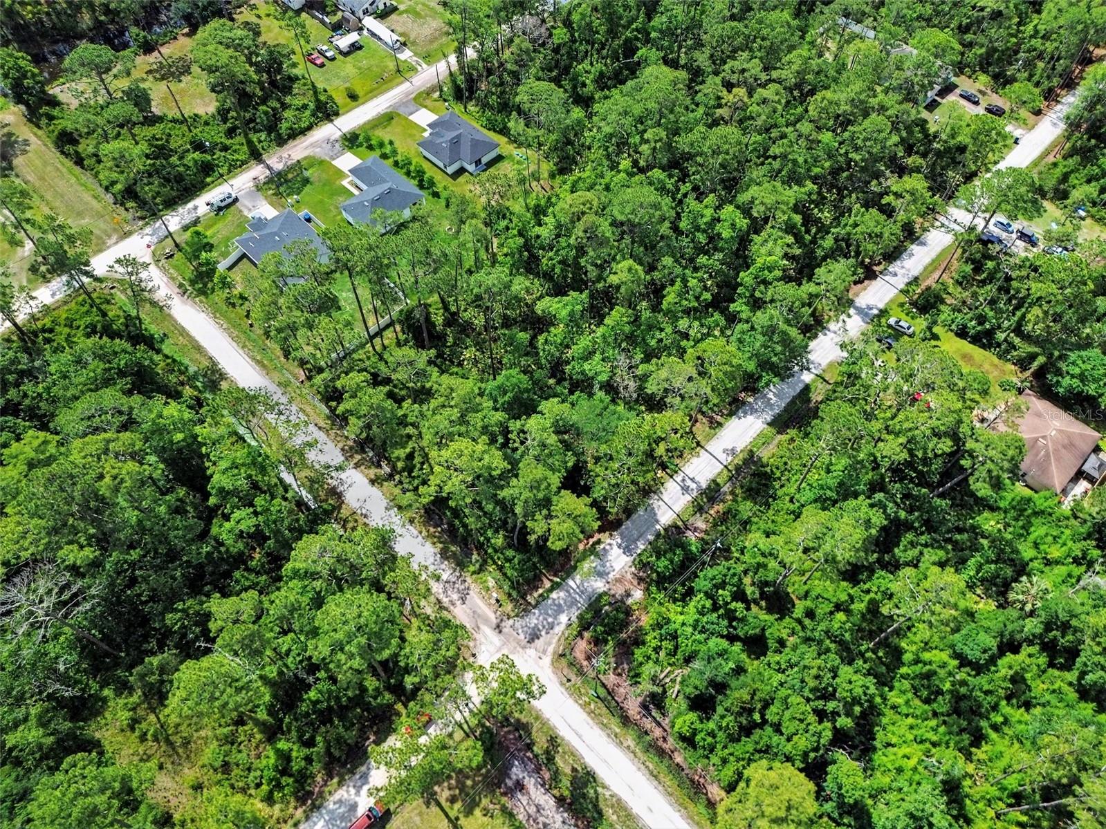 DAYTONA PARK ESTATES SEC E - Land