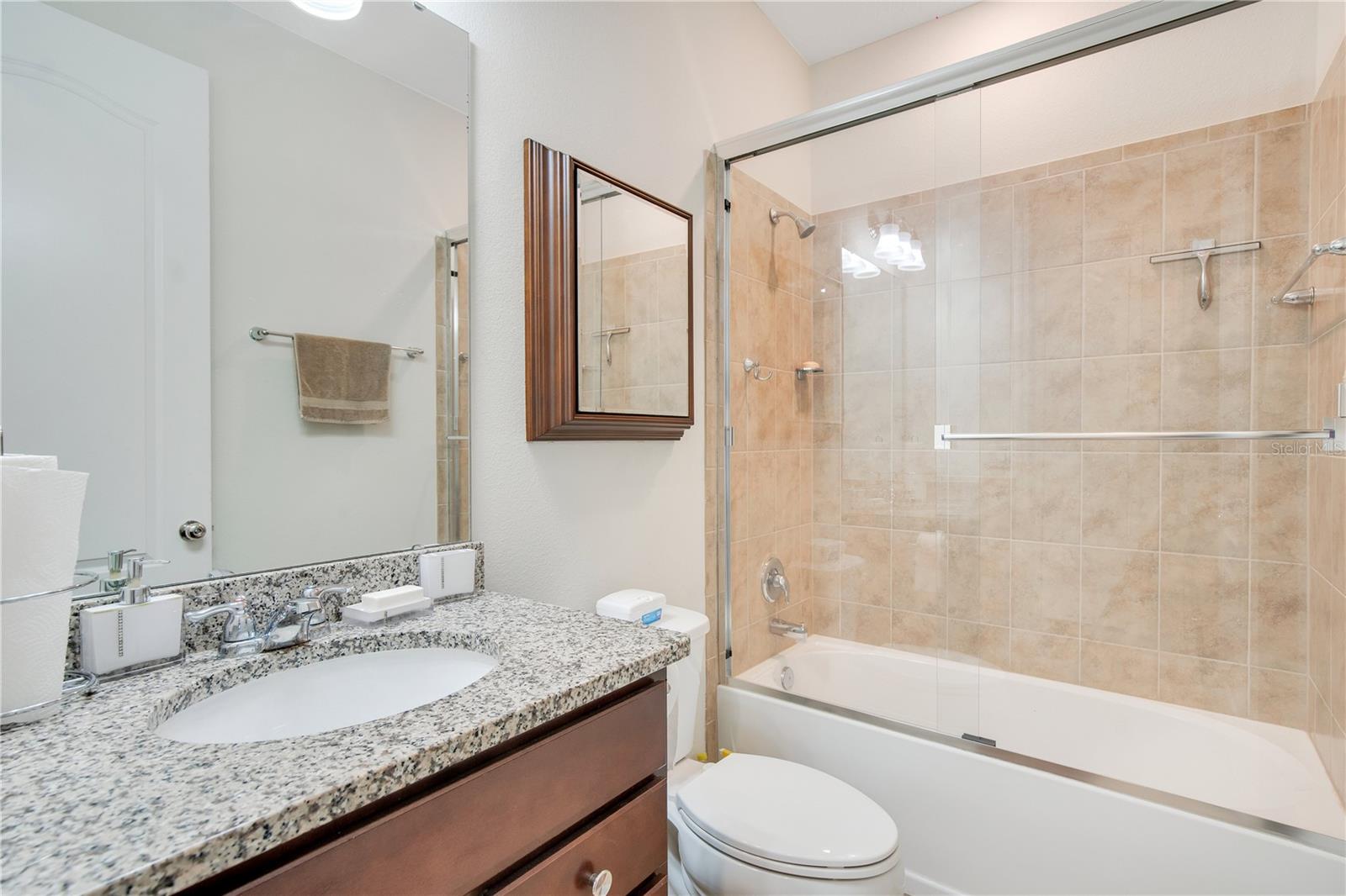 LIVE OAK LAKE PH 1 - Residential