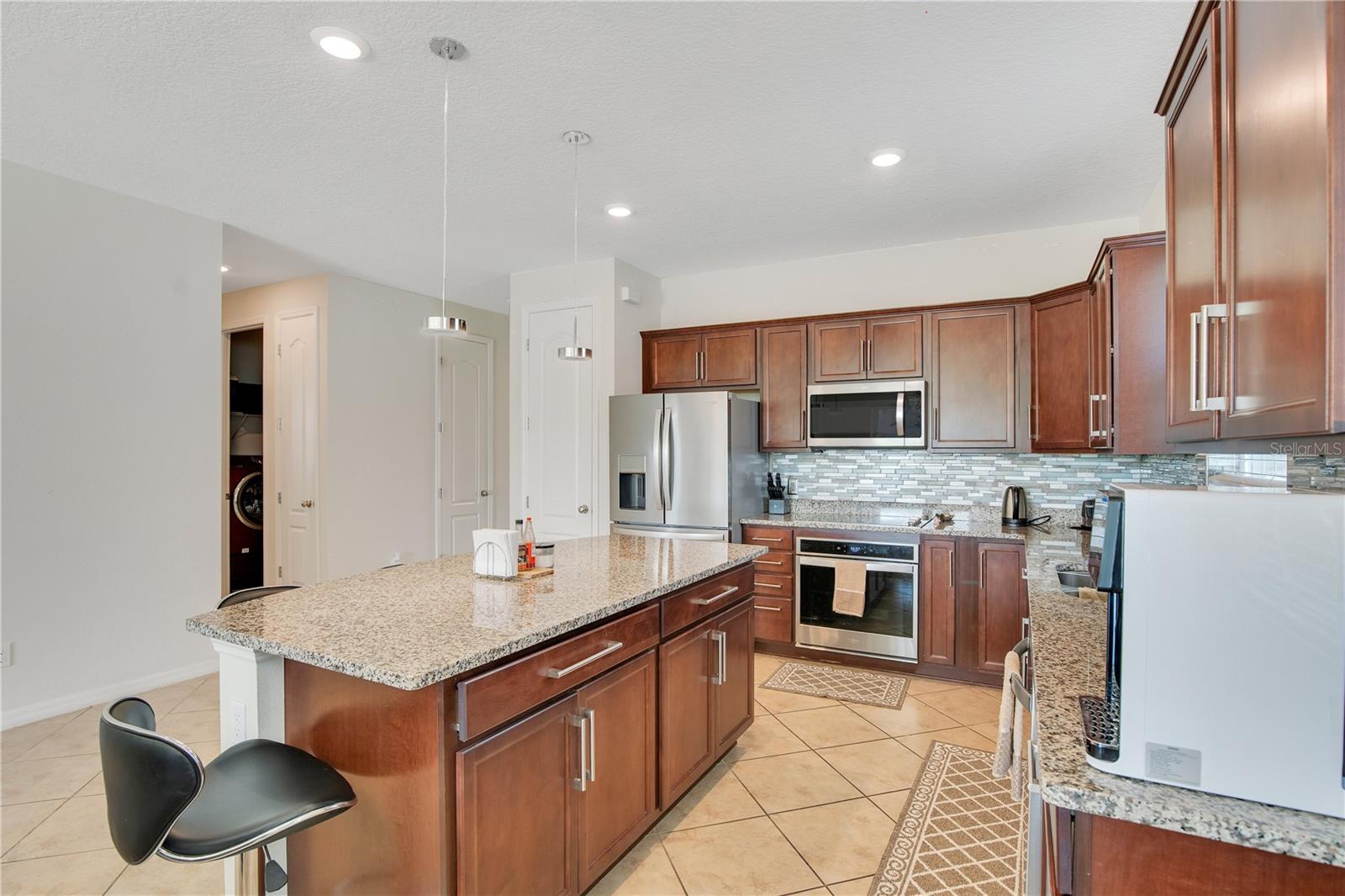 LIVE OAK LAKE PH 1 - Residential