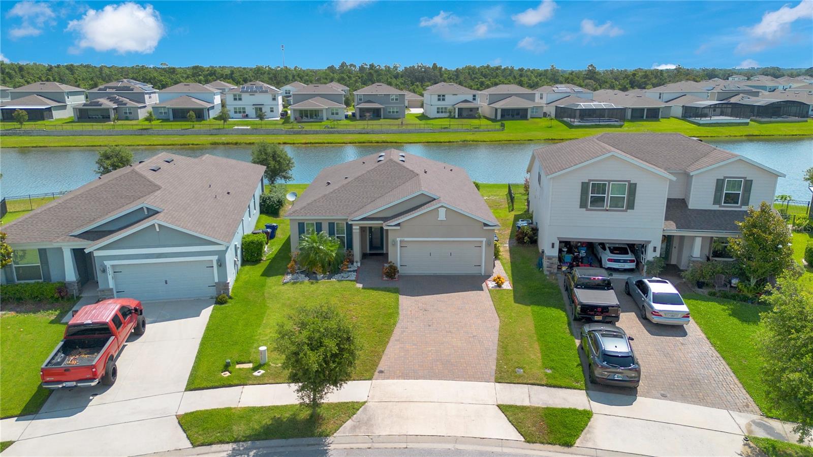 LIVE OAK LAKE PH 1 - Residential
