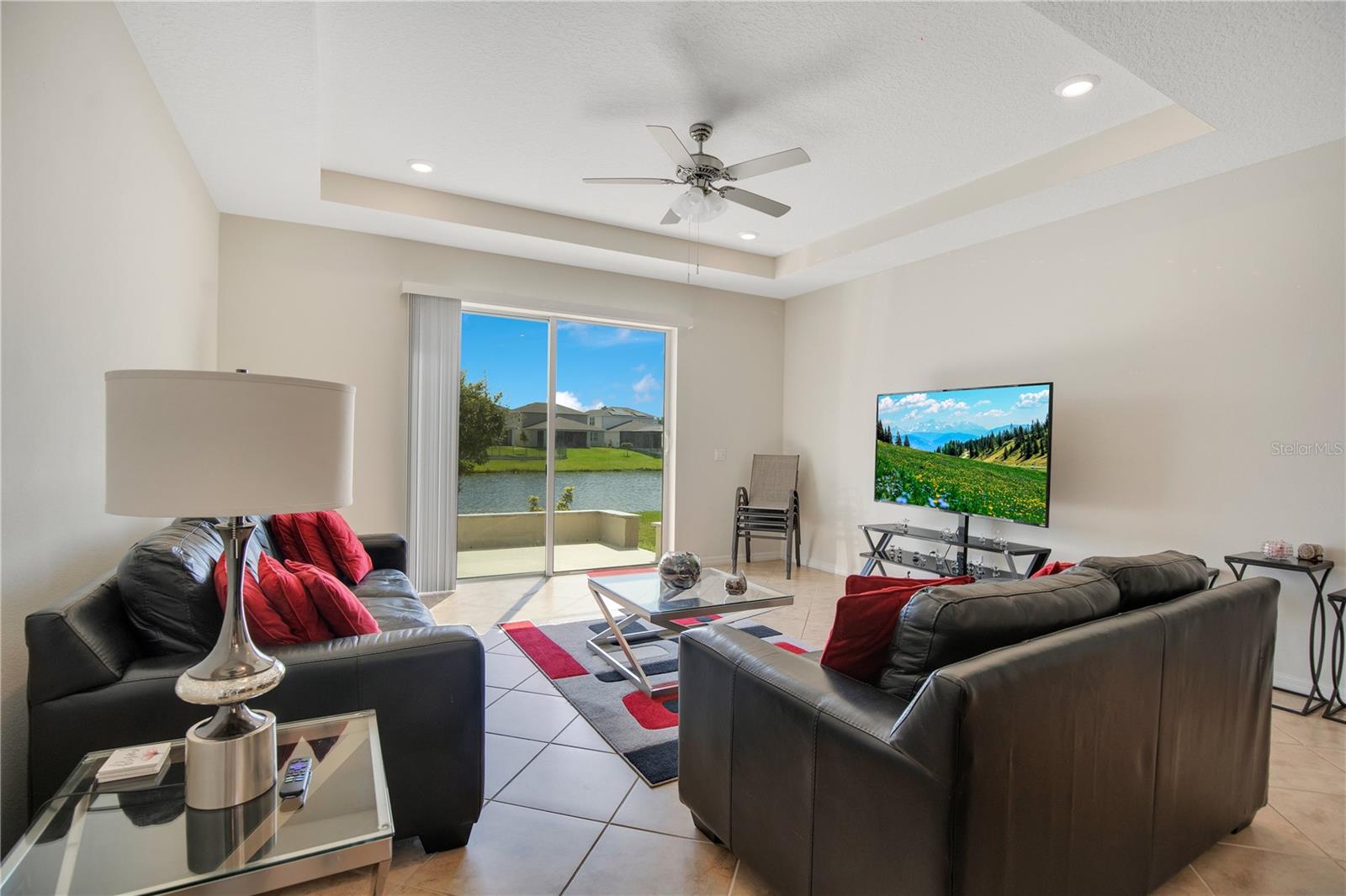 LIVE OAK LAKE PH 1 - Residential