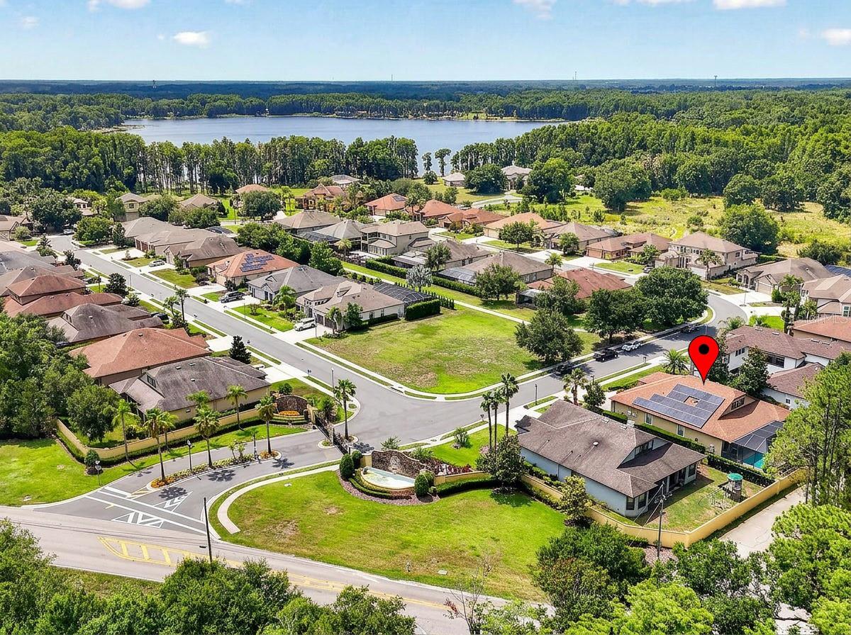 LAGO DEL REY - Residential