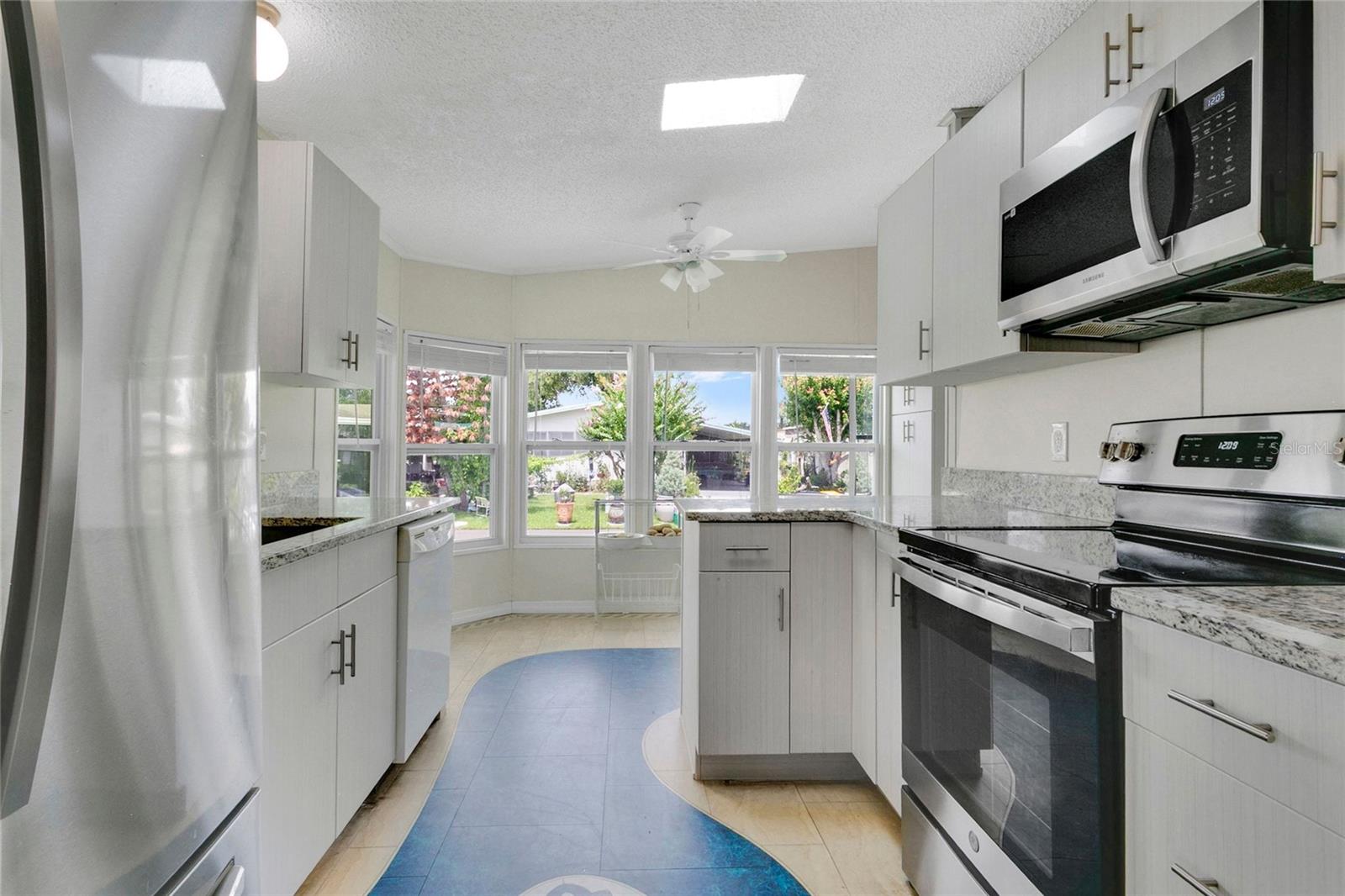 LEISURE WORLD PARK - Residential