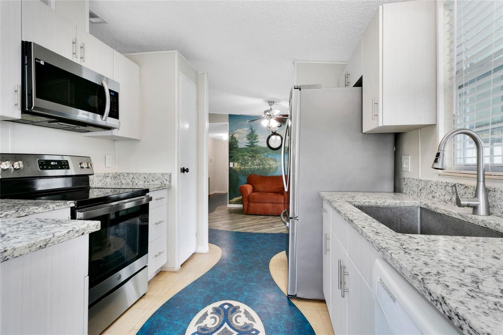 LEISURE WORLD PARK - Residential