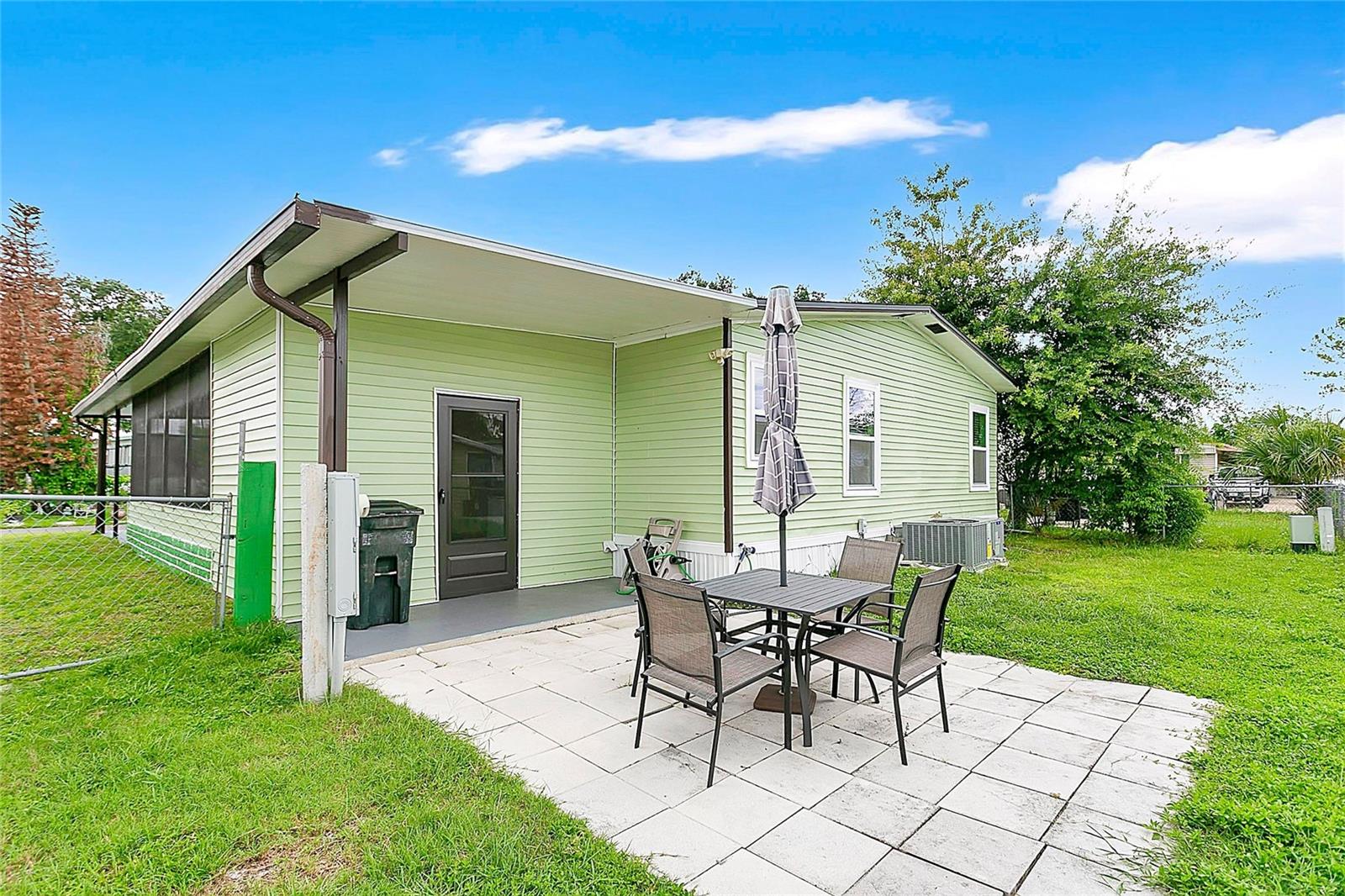 LEISURE WORLD PARK - Residential