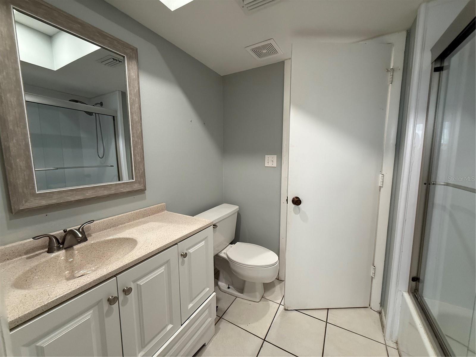 SANDHILL PINES BLDG 13 - Residential