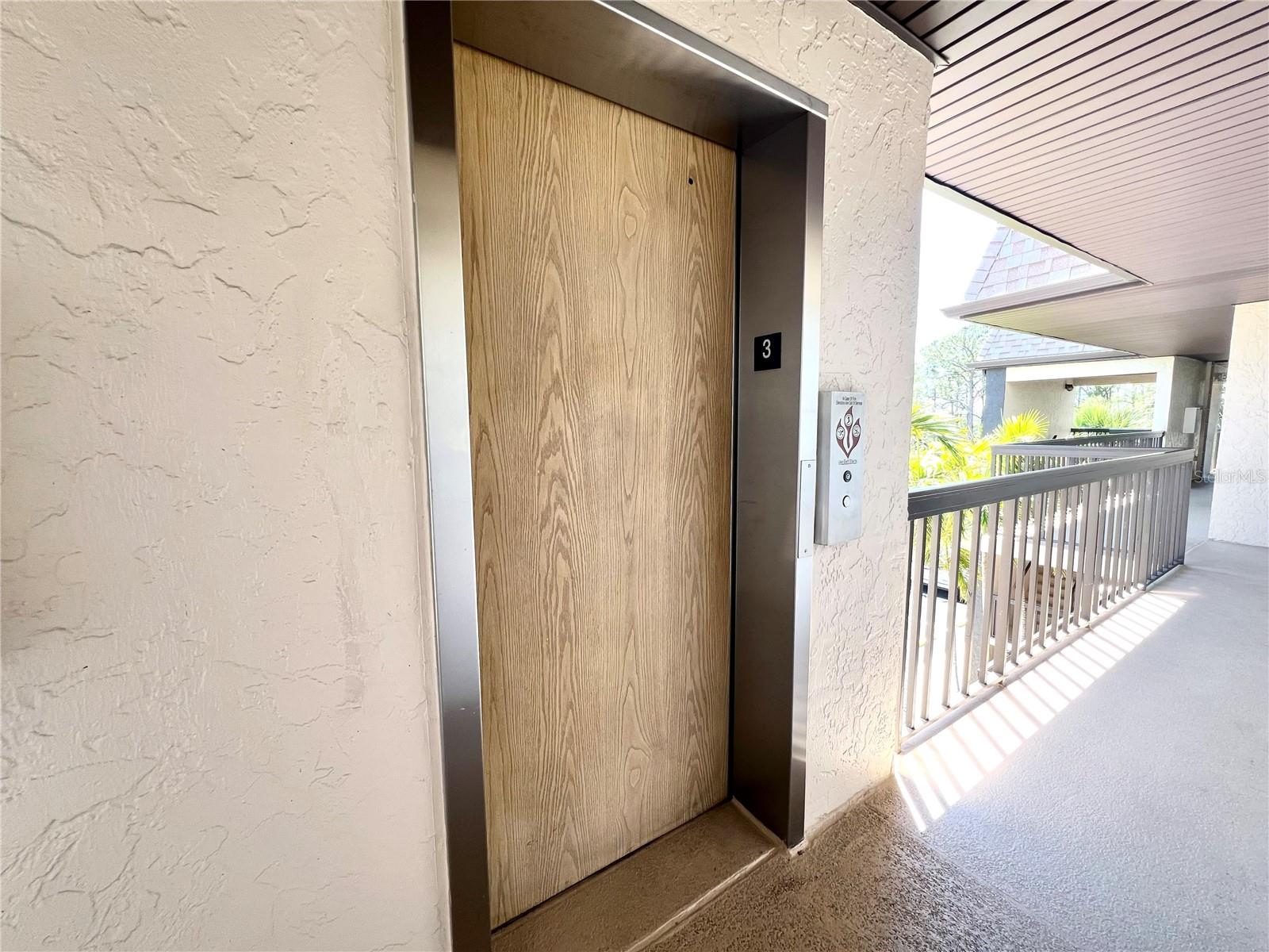 SANDHILL PINES BLDG 13 - Residential