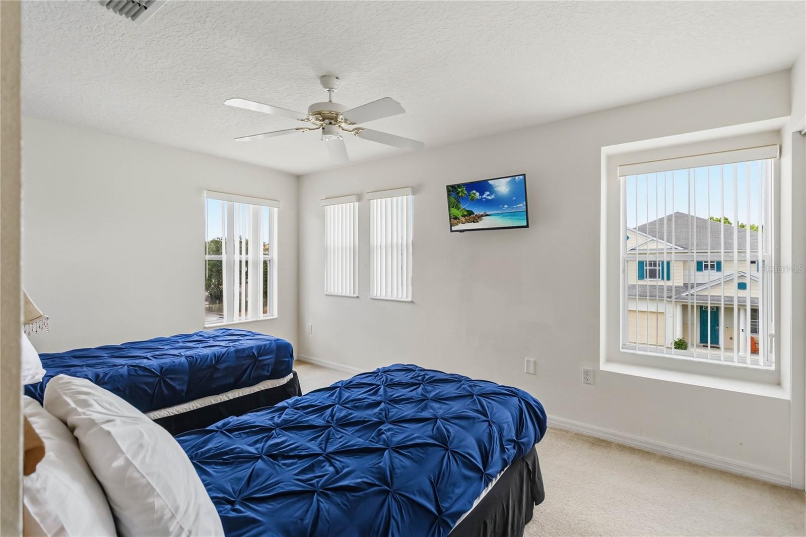 WINDWOOD BAY PH 02 - Residential