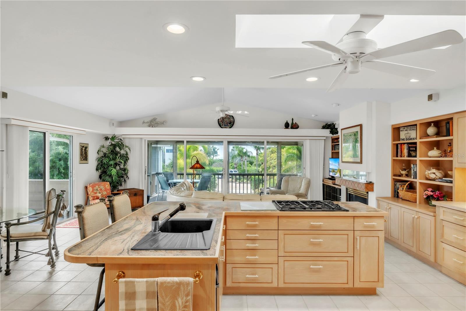 SUNSET COVE - Residential
