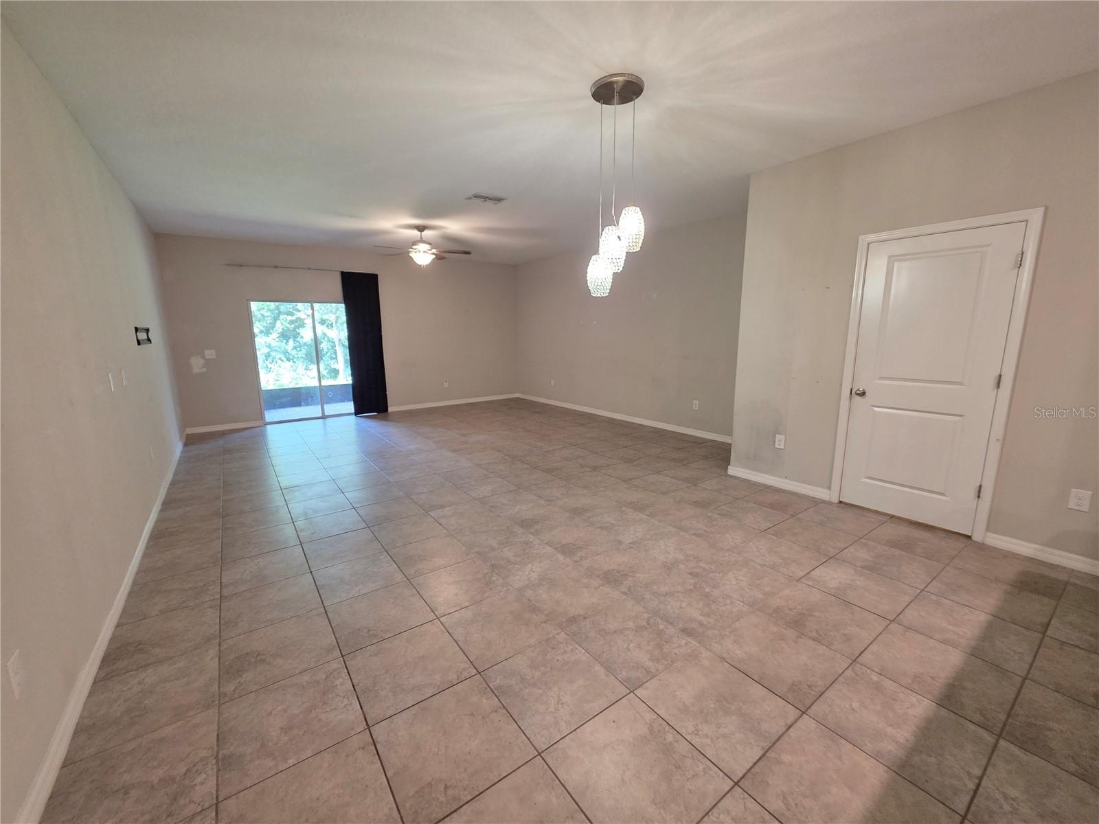 RIVERVIEW LAKES - Residential