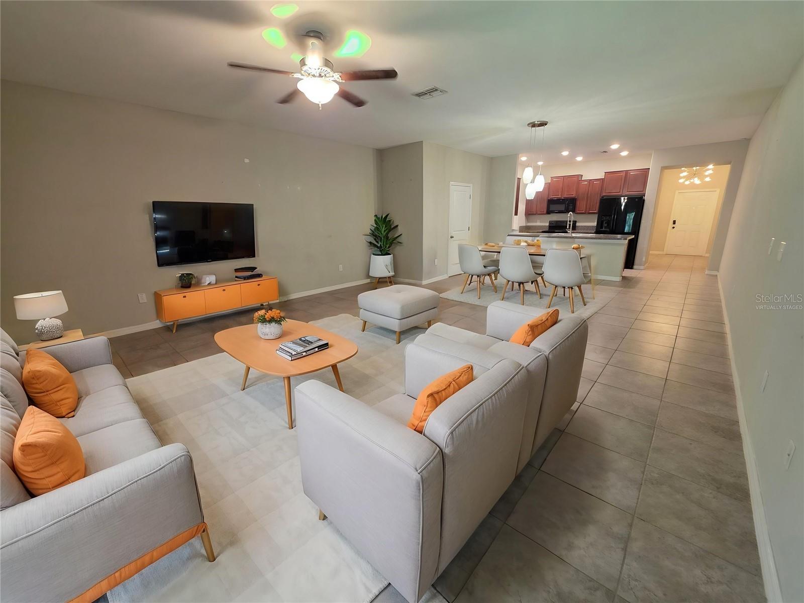 RIVERVIEW LAKES - Residential