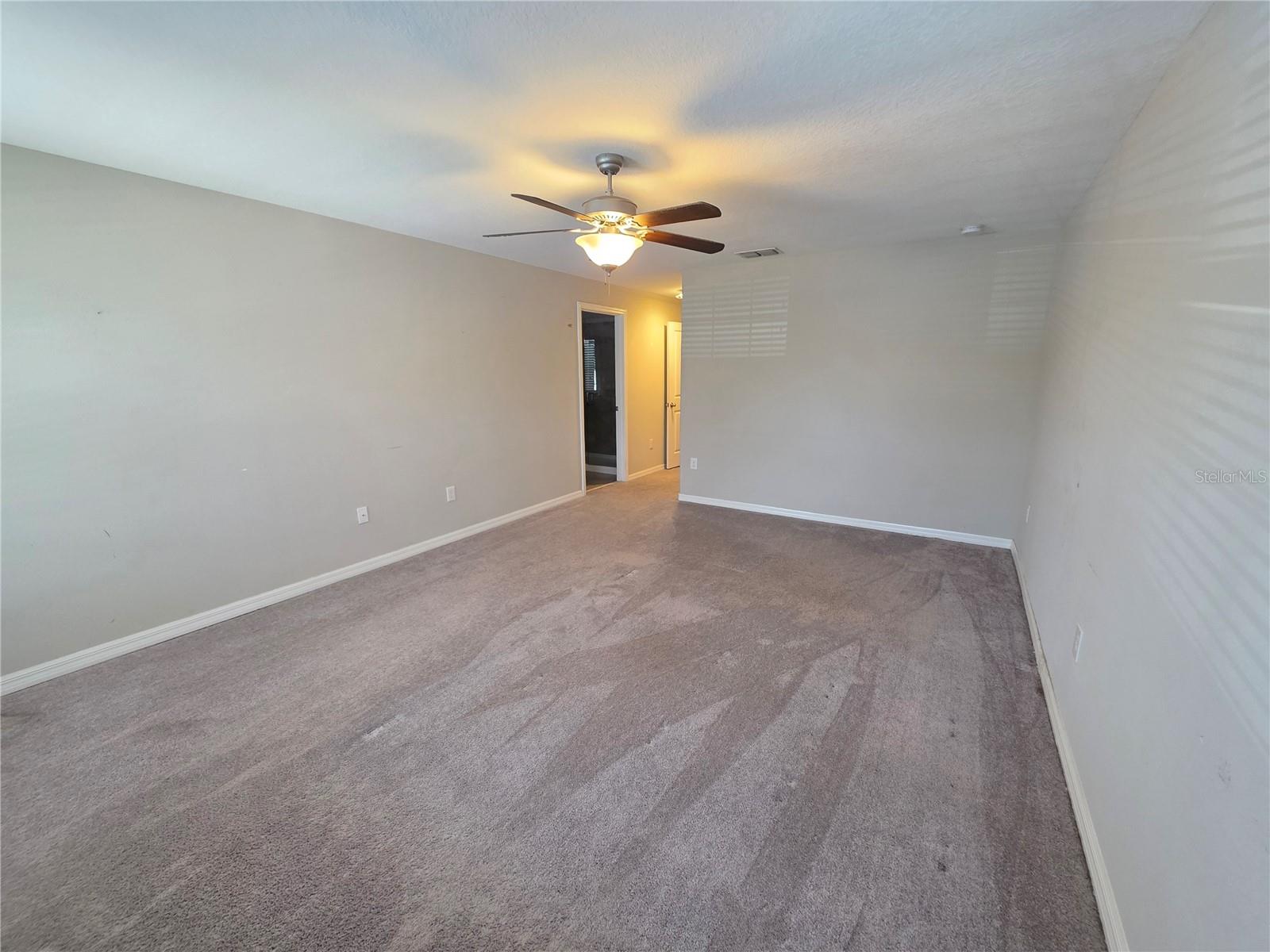 RIVERVIEW LAKES - Residential