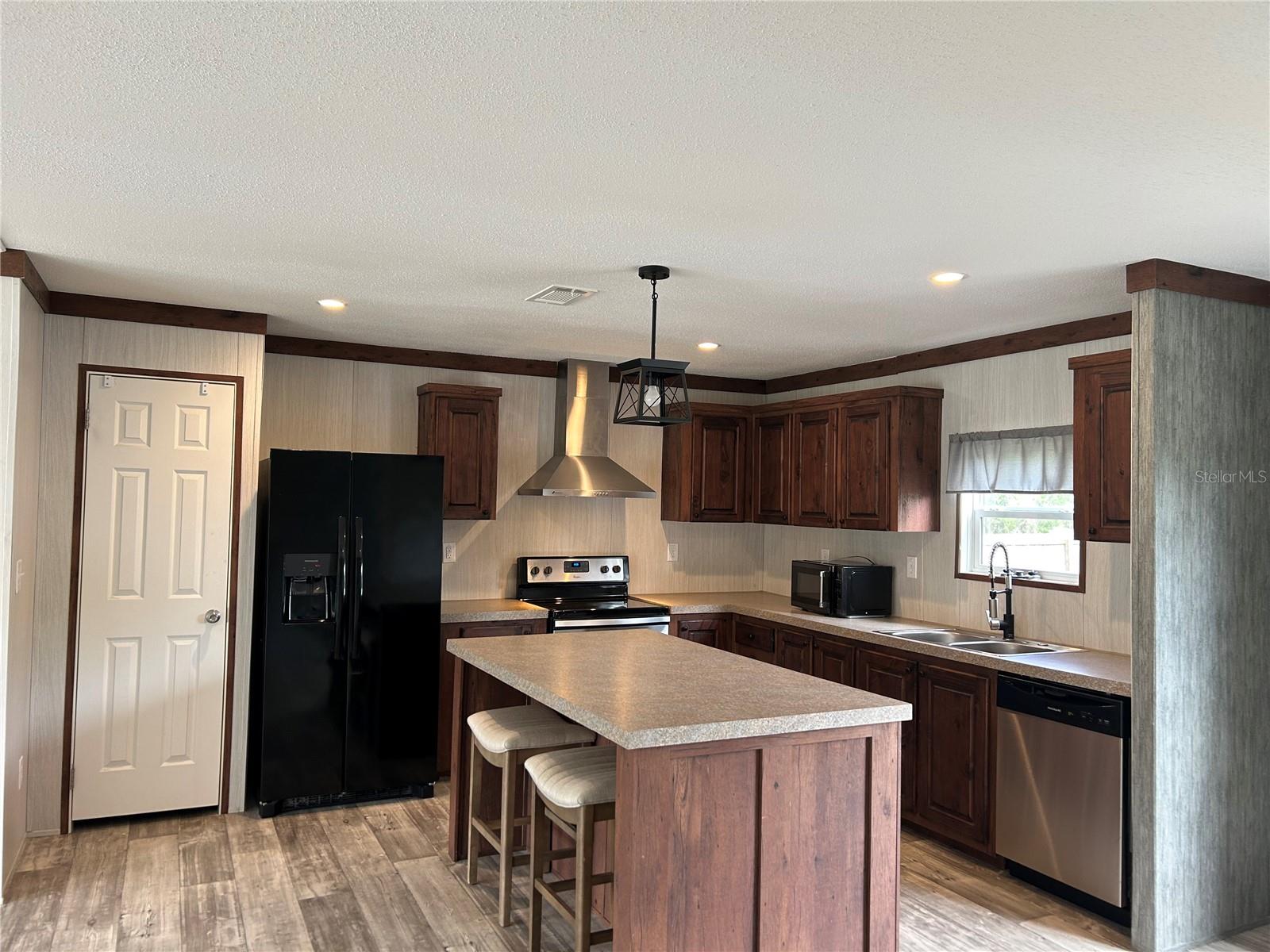 OAK RIDGE ESTATES - Residential