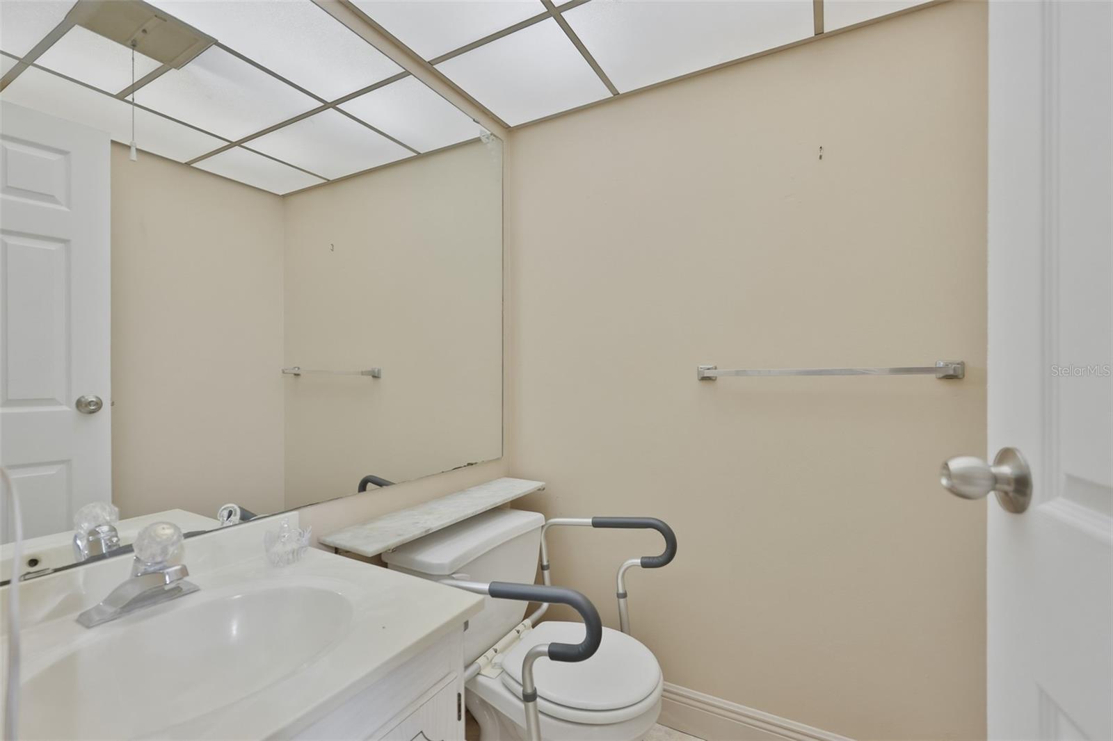 BEDFORD G CONDO - Residential