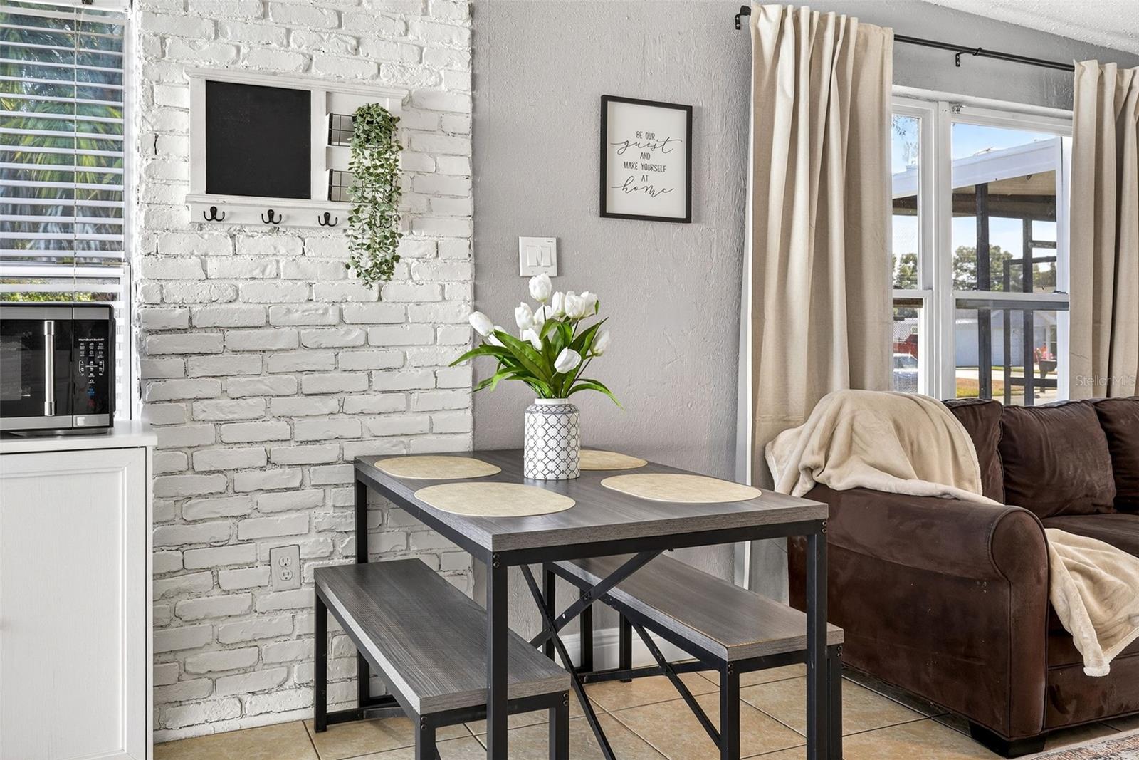 CRESTRIDGE 5TH ADD - Residential