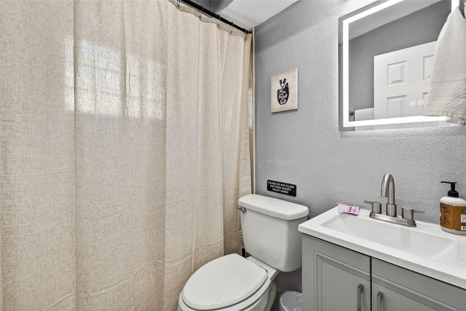 CRESTRIDGE 5TH ADD - Residential
